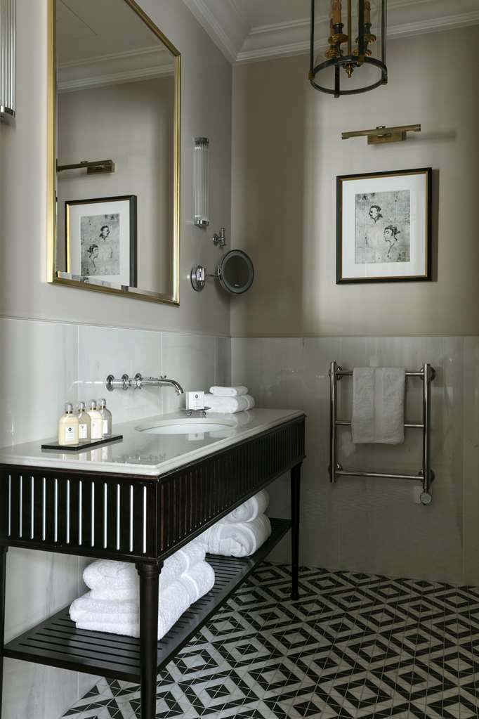 Les Jardins Du Faubourg & By Shiseido Hotel Parijs